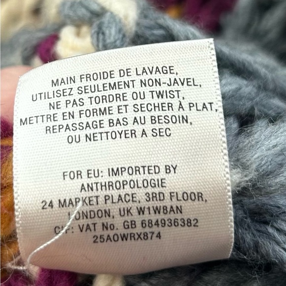 Anthropologie Cream and Red Patterned Cardigan - Picture 9 of 9